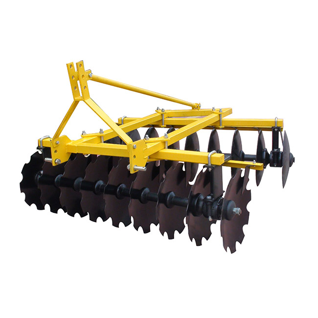 Mounted offset disc harrow